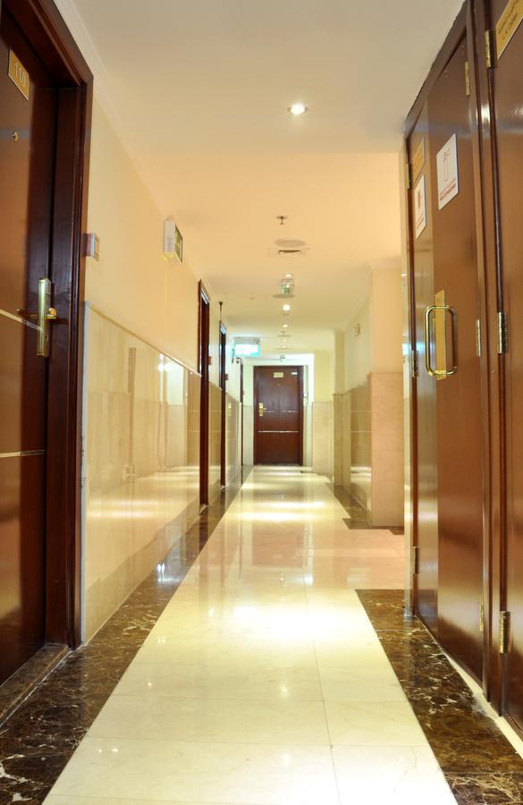 Saffron Hotel Dubai Exterior foto